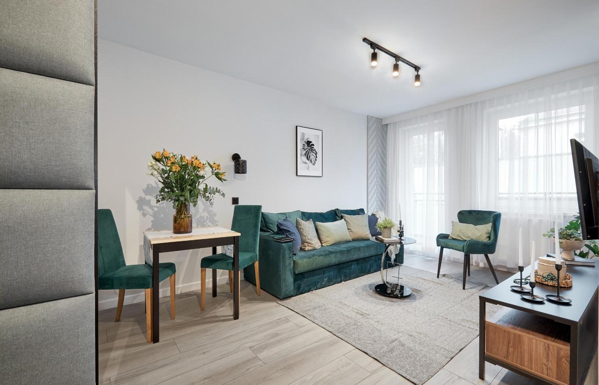 Amber Premium * Bromberg