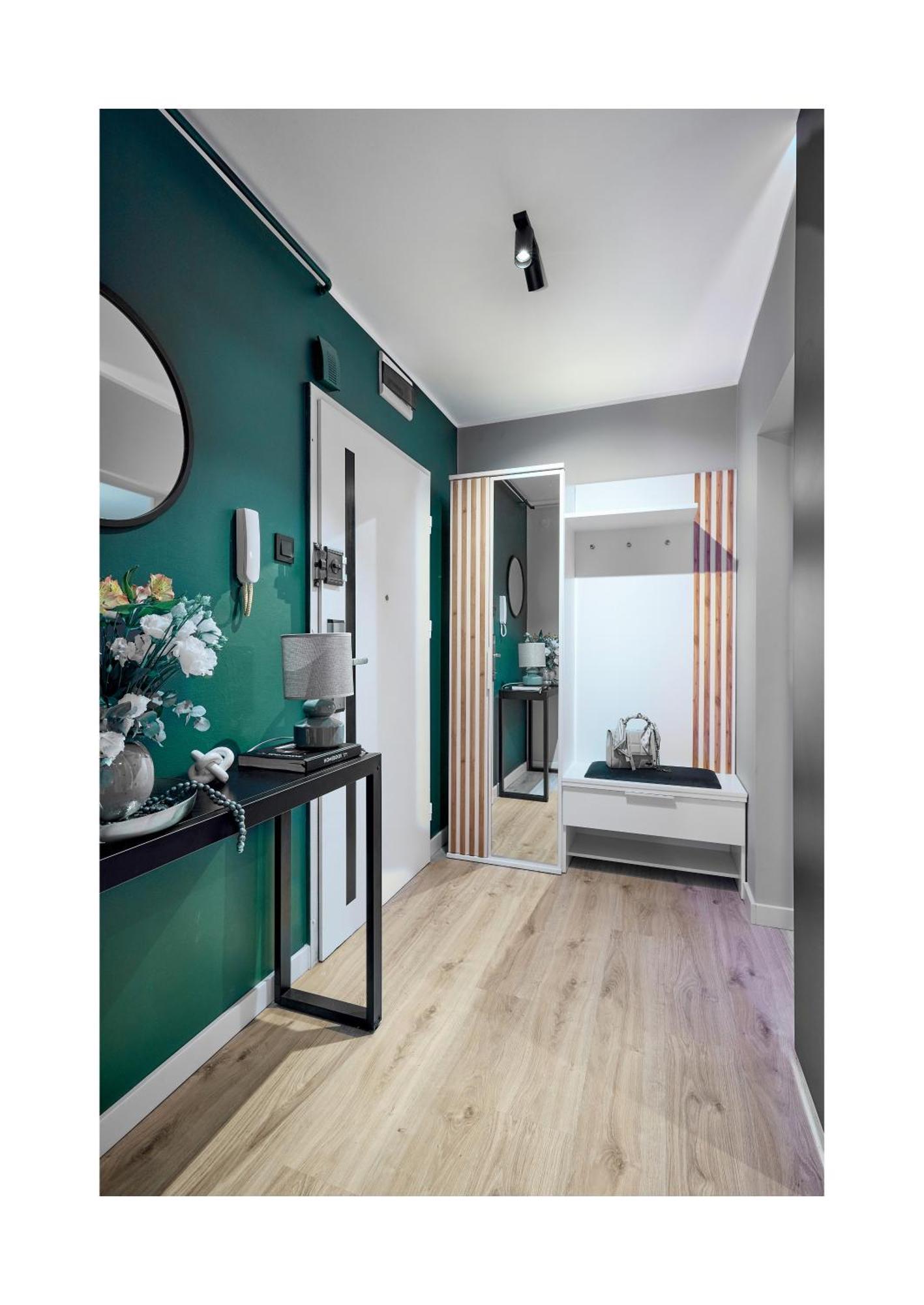 Amber Premium Bromberg